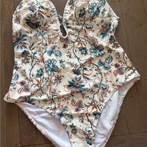 Cupshe Floral One-Piece Swimsuit with Blue and Orange Accents